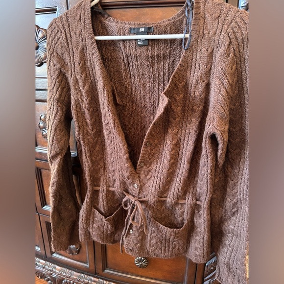 H&M Chocolate Brown Cable Knit Cardigan - Picture 2 of 5